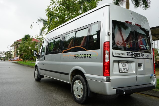 16 seats car rental