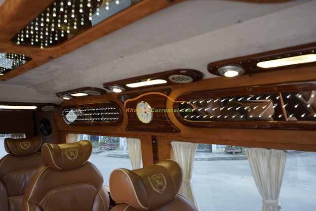 Limousine 9 seats