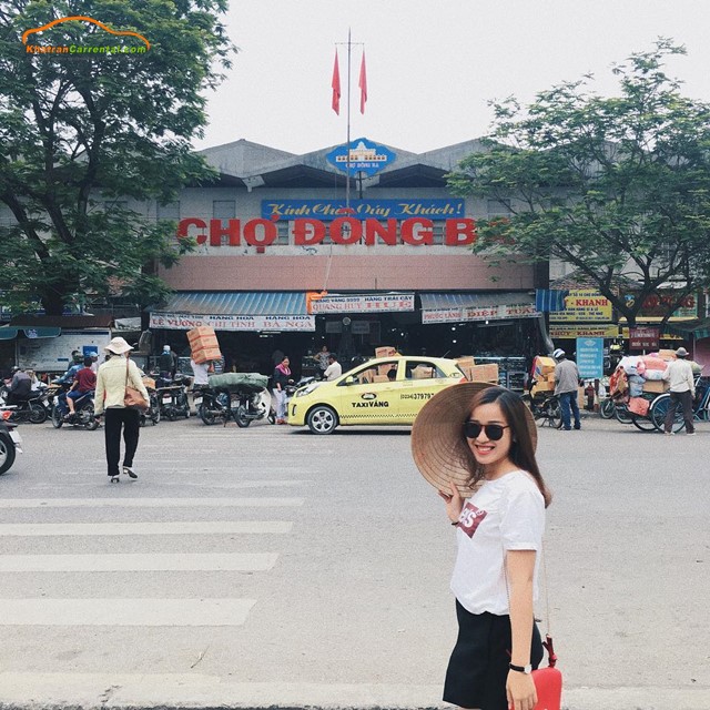 shopping in hue city vietnam