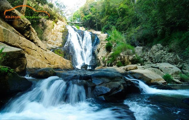 best waterfalls in dalat