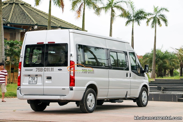 employee shuttle bus in quang binh