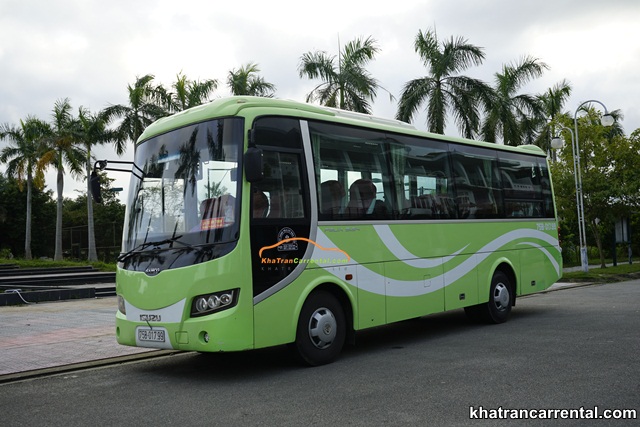 employee shuttle bus in quang nam